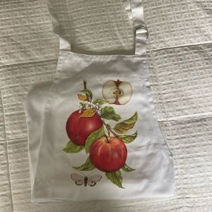 Apron. Mary Lake-Thompson Ltd. Apples